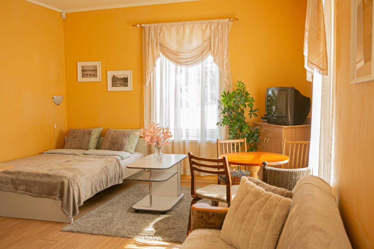 Center Of City Apartments, Bus Station 1Min, Airport 5 Min Талин Екстериор снимка