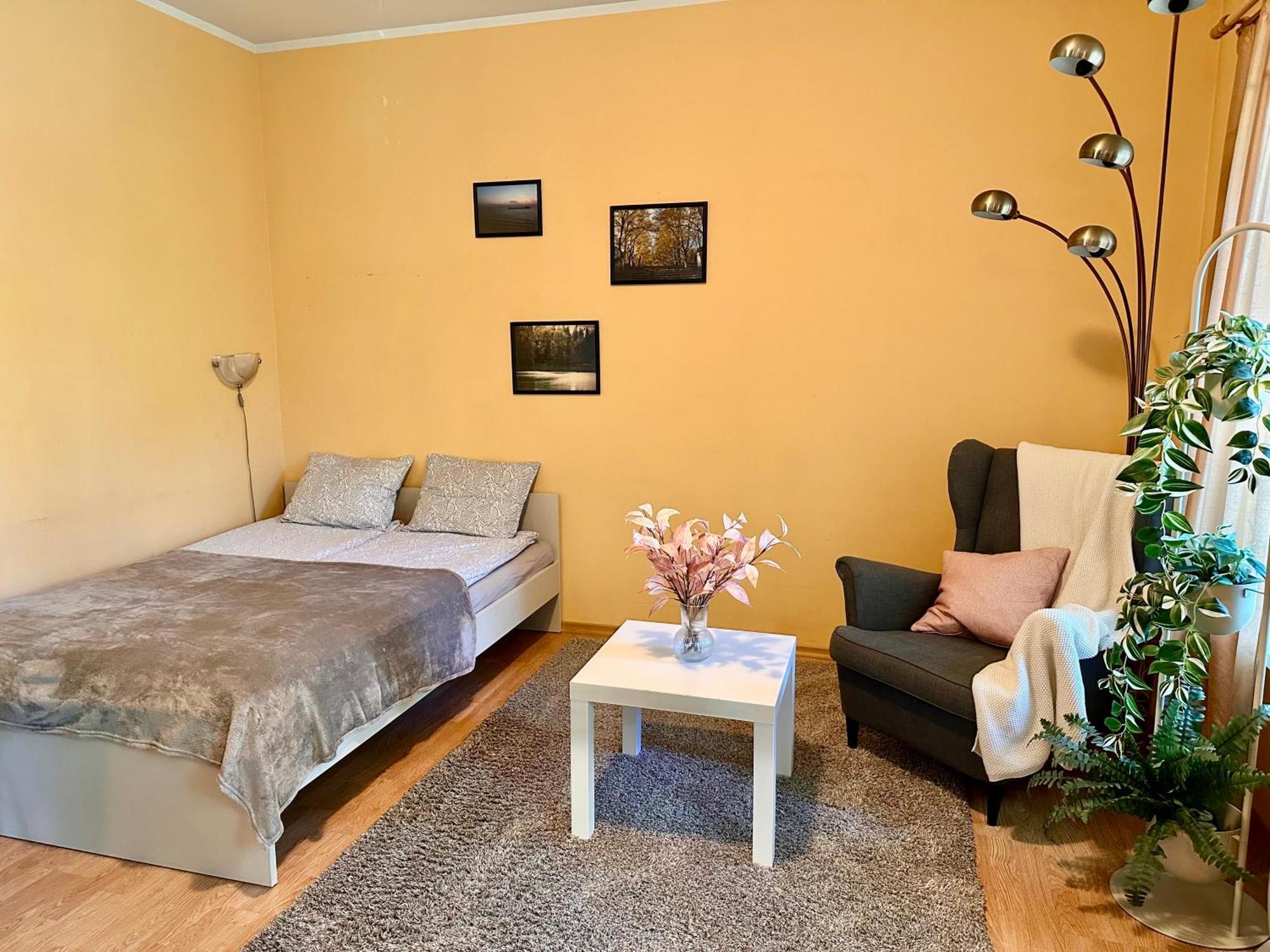 Center Of City Apartments, Bus Station 1Min, Airport 5 Min Талин Екстериор снимка